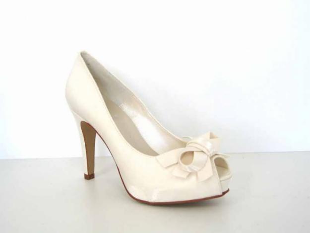 preciosos zapatos de novia sin estrenar!!