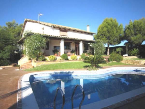 Vacation Rental in Montroy, Comunidad Valenciana, Ref# 2306305