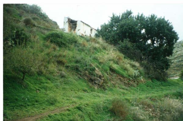 Cambio cortijo en Rio Seco Alto x piso en Granada , playa o Mallorca