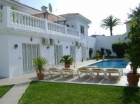 Chalet con 5 dormitorios se vende en Mijas Costa, Costa del Sol - mejor precio | unprecio.es