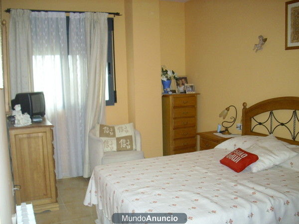 vendo muebles y articulos habitacion de matrimonio