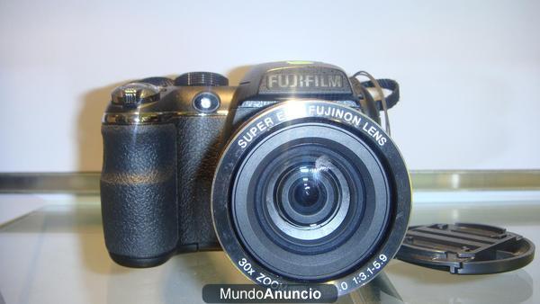 camara digital FUJIFILM Finepix S4000