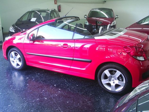 PEUGEOT 207 CC 1.6 VTi