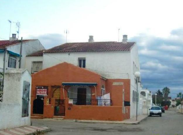 Piso en Alcazares, Los