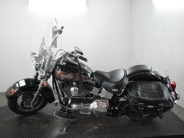 VENDO HARLEY SOFTAIL HERITAGE