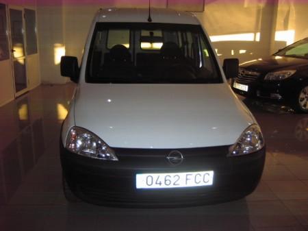 Opel Combo 13cdti 75cv tour cosmo en ZARAGOZA