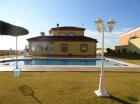 Villa proxima a Sotogrande, cerca de campos de golf y playa, núcleo urbano - mejor precio | unprecio.es