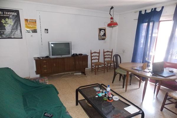 Alquilamos una habitación para estudiante para entrar YA