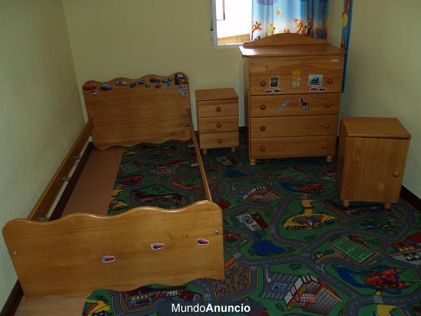 Vendo Muebles Habitacion Infantil y Regalo Protector y Mecedora