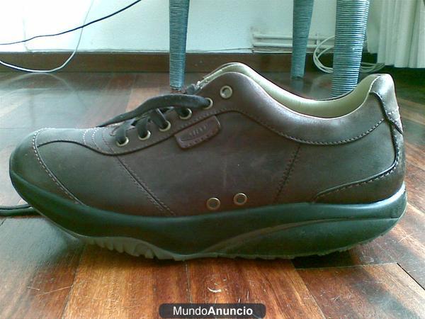 Zapatos MBT hombre