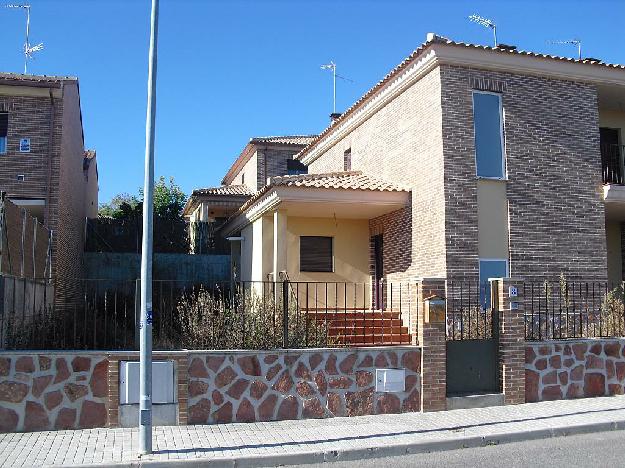 Casa pareada en Bargas