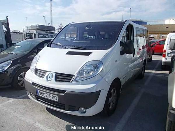 Renault Trafic 2.5 DCI PASSENGER PRIVILEGE C