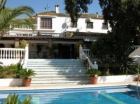 Chalet con 6 dormitorios se vende en Mijas Costa, Costa del Sol - mejor precio | unprecio.es
