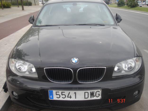 PARTICULAR VENDE VEHICULO BMW MODELO  SERIE 1   120 DIESEL COLOR NRGRO 5 PUERTAS