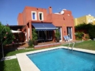 Chalet con 4 dormitorios se vende en Marbella, Costa del Sol - mejor precio | unprecio.es