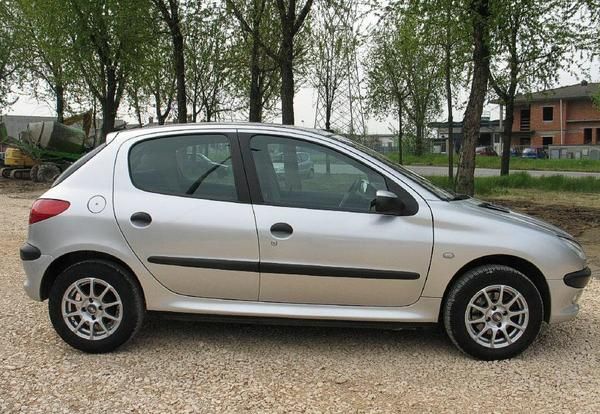 Peugeot 206 1.4HDi70 5P CLIM 2005