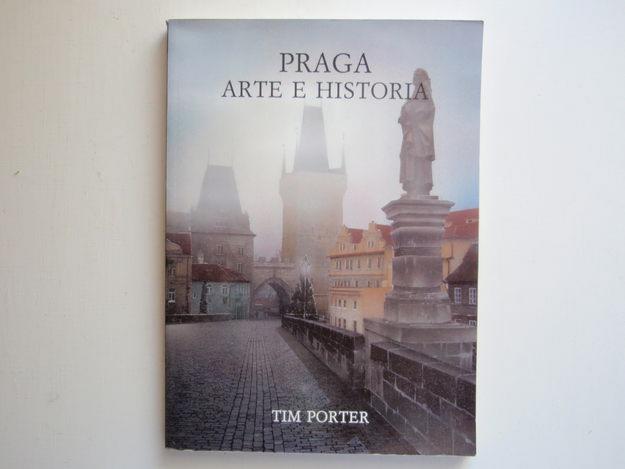 PRAGA. ALBUM FOTOGRARAFICO DE ARTE E HISTORIA EN MAGNIFICAS FOTOGRAFIAS POR TIM PORTER
