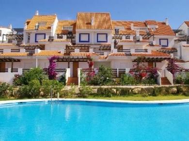 Apartamento con 3 dormitorios se vende en Manilva, Costa del Sol