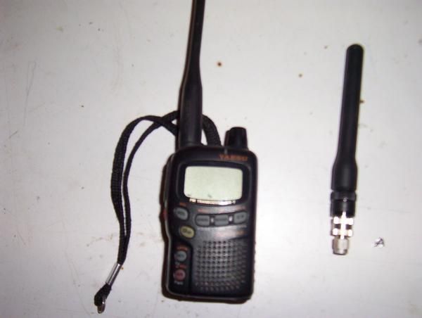 Walkie yaesu vx-1