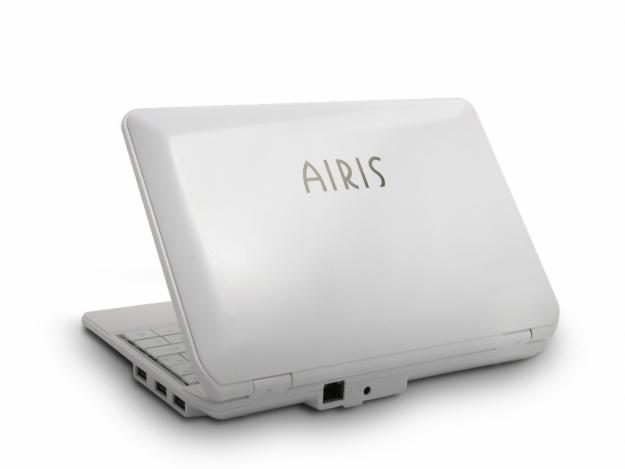 Vendo dos portatiles Airis Kira ha estrenar en su embalaje original y con garantia