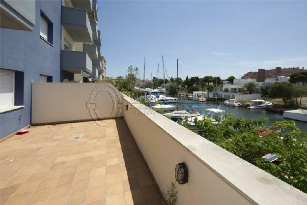Apartamento en Roses