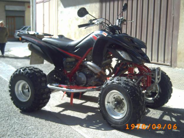 Yamaha Raptor 660 YFM