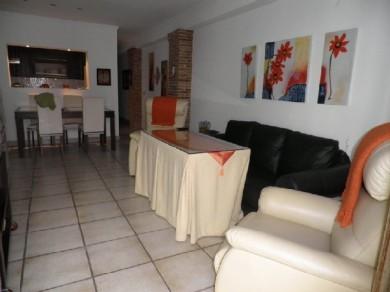 Apartamento con 2 dormitorios se vende en Estepona, Costa del Sol