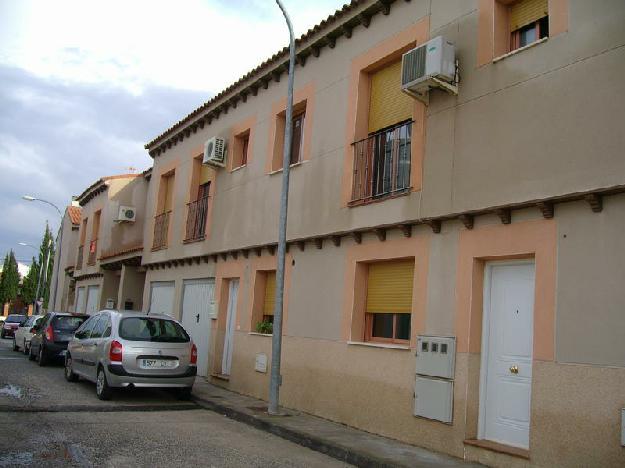 Casa adosada en Ajofrín
