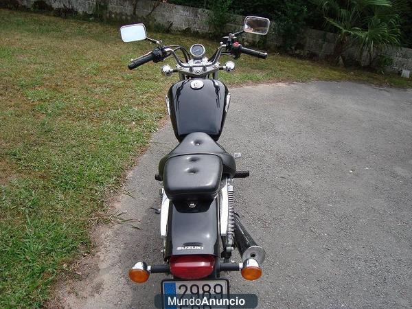 SUZUKI MARAUDER