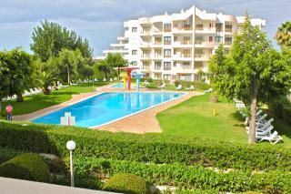 Apartamento : 4/4 personas - piscina - junto al mar - praia da rocha  algarve  portugal