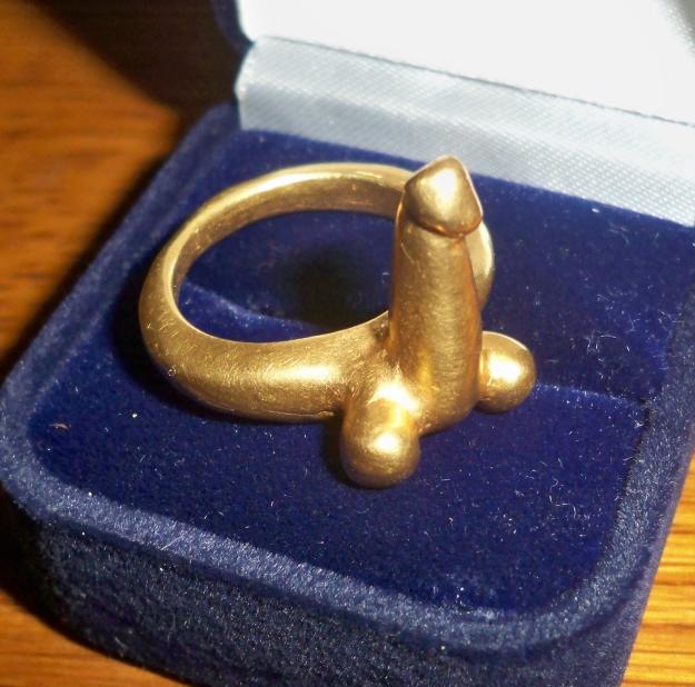 ANILLO FALO ROMANO EN ORO DE EPOCA