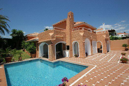 Chalet en venta en Nueva Andalucia, Málaga (Costa del Sol)