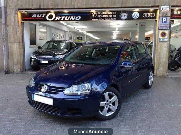 Volkswagen Golf 1.9TDI Sport. Faros xenon