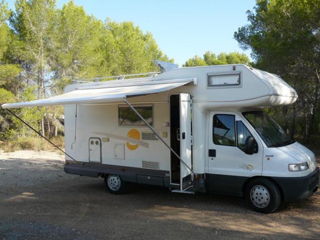 Autocaravana benimar seis plazas