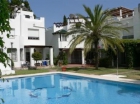 Adosado con 3 dormitorios se vende en Marbella, Costa del Sol - mejor precio | unprecio.es