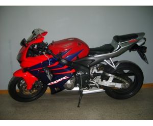 HONDA CBR 600 RR