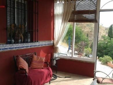 Chalet con 2 dormitorios se vende en Malaga, Costa del Sol