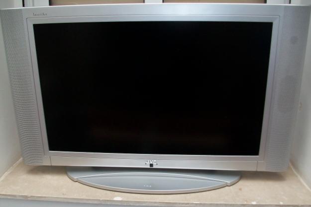 VENDO TV JVC LCD 30