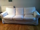 Vendo sofá blanco de tres plazas casi nuevo - mejor precio | unprecio.es