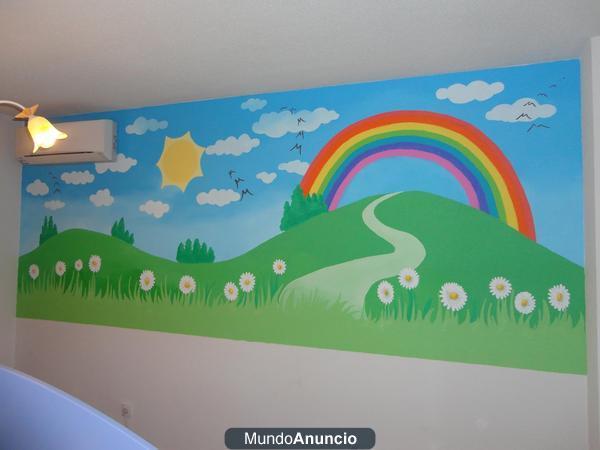 Murales infantiles pintados a mano alzada en Paredes