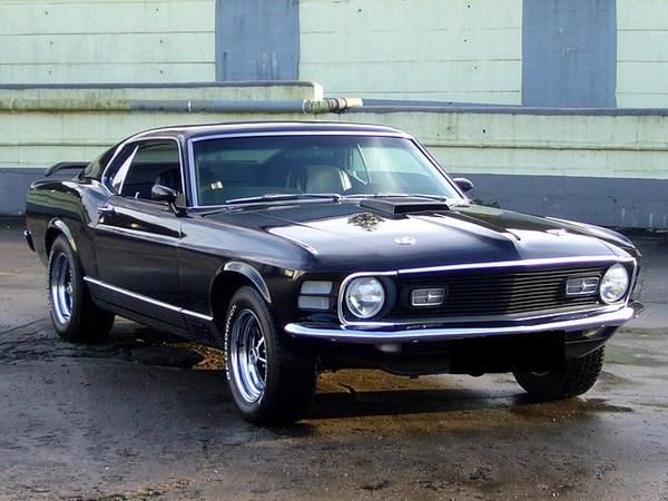 Ford Mustang Mach1 V8