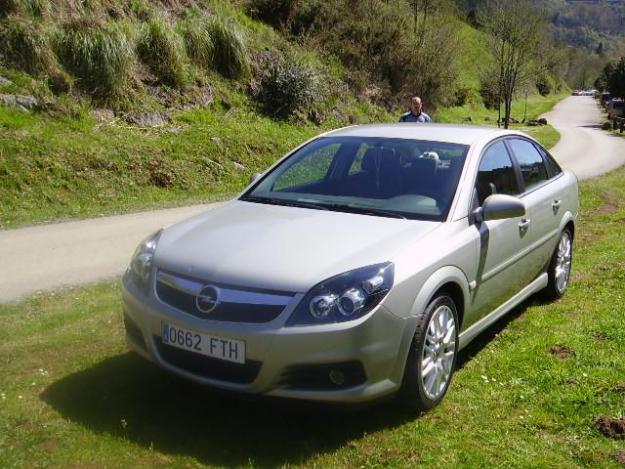 Opel Vectra 1.8 16v Sport 140