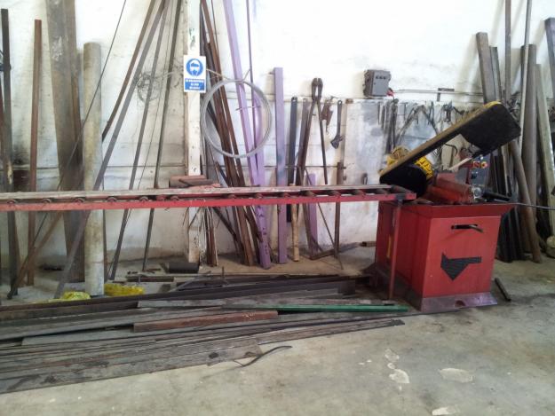 vendo maquinaria taller soldadura