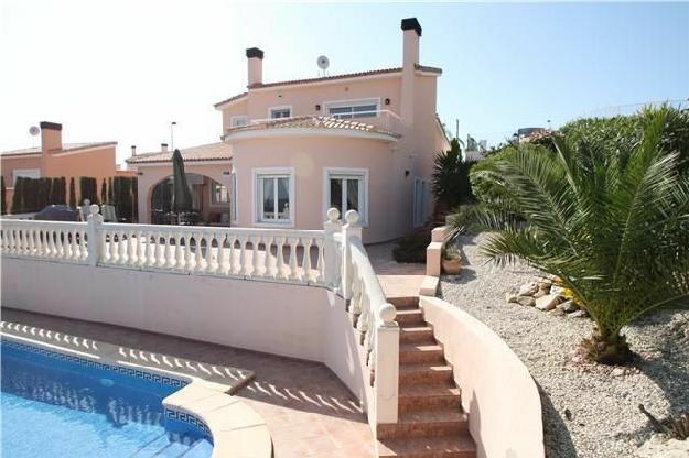 Chalet en venta en Gata de Gorgos, Alicante (Costa Blanca)