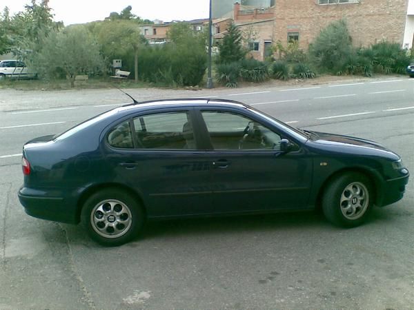 SE VENDE Seat toledo SIGNUM, ,ano 200, 1900 tdi,110 cp,