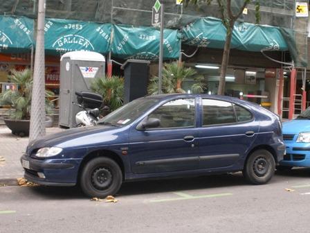 Renault Megane 1997 1.6 azul renault, 105.000km!!