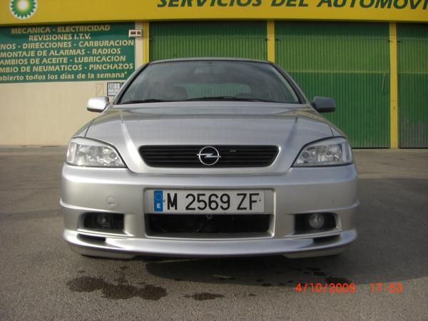 SE VENDE OPEL ASTRA AÑO 2000