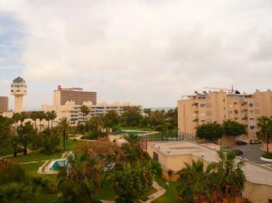 Apartamento con 3 dormitorios se vende en Torremolinos, Costa del Sol
