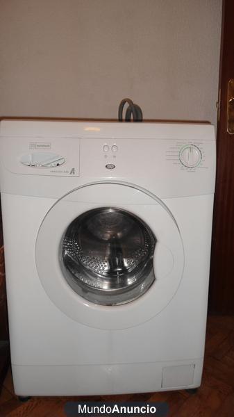 Se vende Lavadora Eurotech