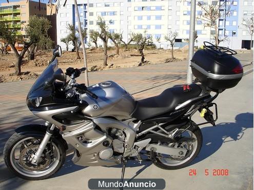 Yamaha fazer 2800 euros